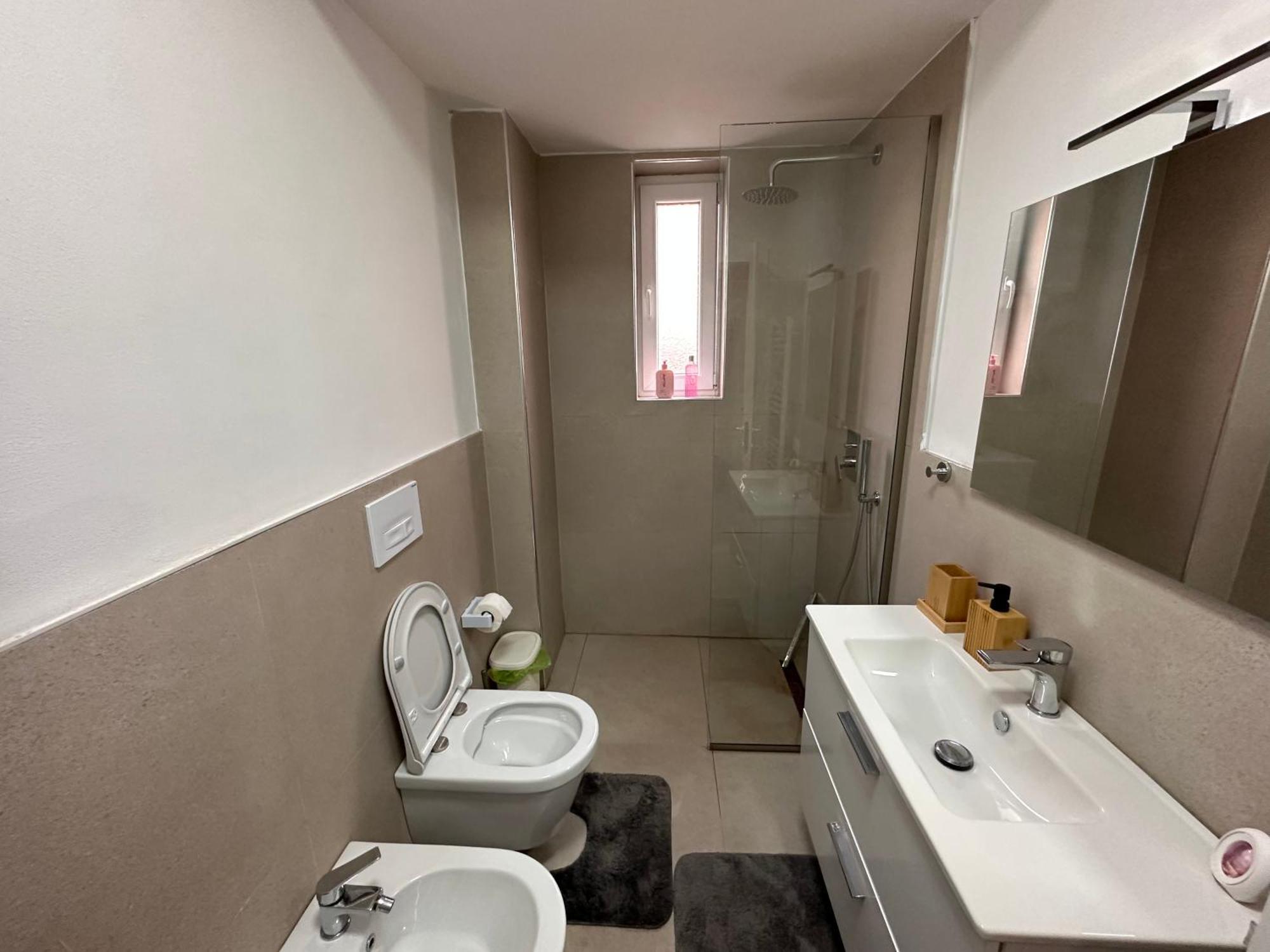 Cosy Staycation Tiranë Ngoại thất bức ảnh